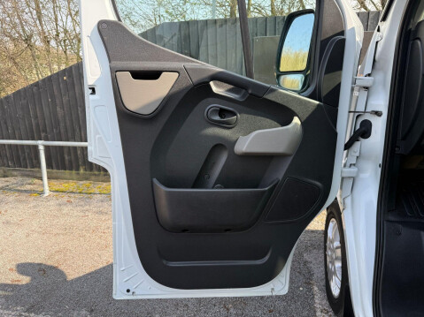 Renault Master MM33 DCI S/R 18