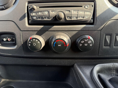 Renault Master MM33 DCI S/R 23