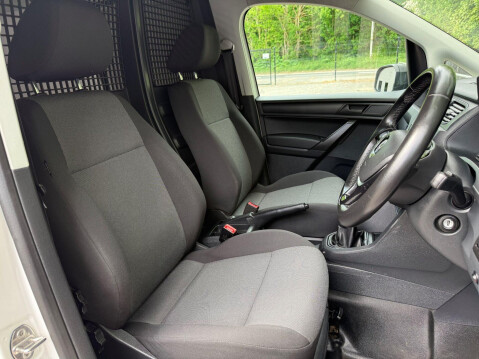 Volkswagen Caddy C20 TDI TRENDLINE 17