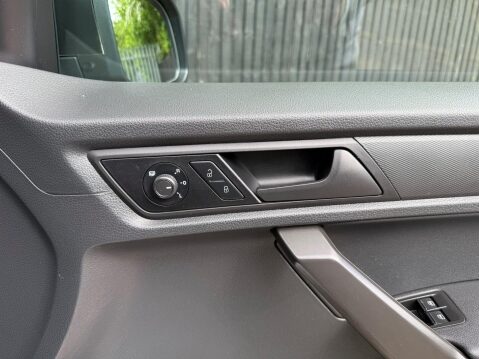 Volkswagen Caddy C20 TDI TRENDLINE 32