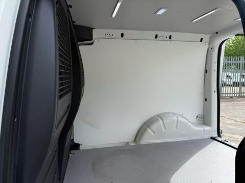 Volkswagen Caddy C20 TDI TRENDLINE 37