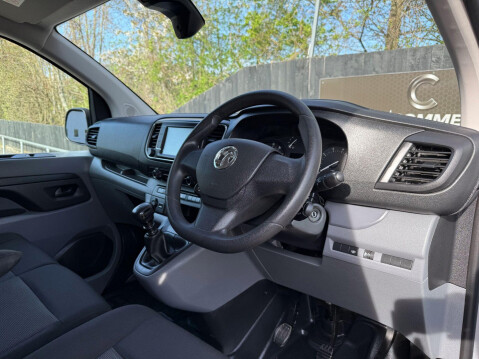 Vauxhall Vivaro L1H1 F2700 SPORTIVE S/S 16
