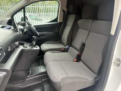 Peugeot Partner BLUEHDI PROFESSIONAL L1 21