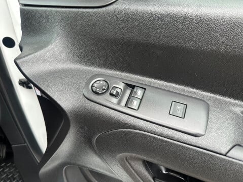 Peugeot Partner BLUEHDI PROFESSIONAL L1 30