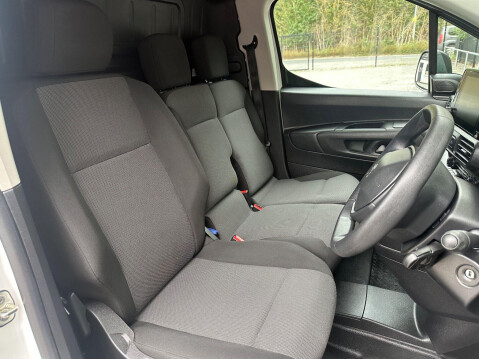 Peugeot Partner BLUEHDI PROFESSIONAL L1 18