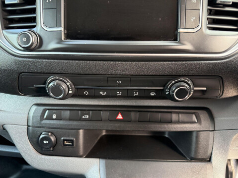 Peugeot Expert BLUEHDI PROFESSIONAL L2 28