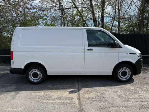 Volkswagen Transporter T28 TDI P/V STARTLINE 10