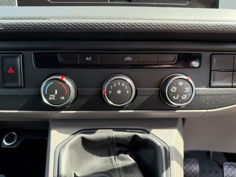 Volkswagen Transporter T28 TDI P/V STARTLINE 28