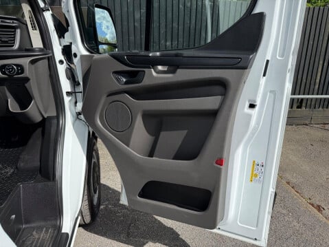 Ford Transit Custom 300 BASE P/V L1 H1 18