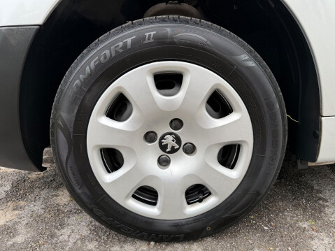 Peugeot Partner BLUE HDI PROFESSIONAL L1 14