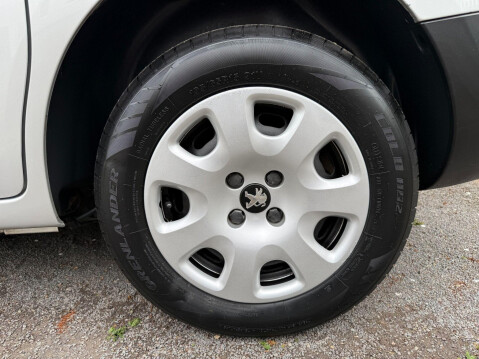 Peugeot Partner BLUE HDI PROFESSIONAL L1 15