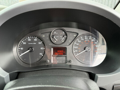 Peugeot Partner BLUE HDI PROFESSIONAL L1 26