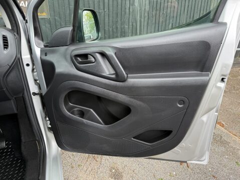Peugeot Partner BLUE HDI PROFESSIONAL L1 18