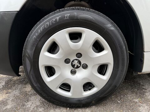 Peugeot Partner BLUE HDI PROFESSIONAL L1 14