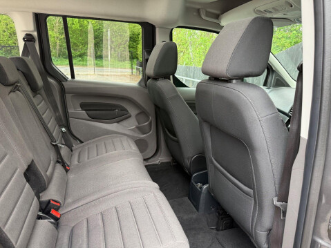 Ford Tourneo Connect TITANIUM TDCI 23
