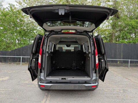 Ford Tourneo Connect TITANIUM TDCI 46