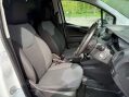 Ford Transit Courier BASE 17