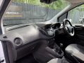 Ford Transit Courier BASE 19
