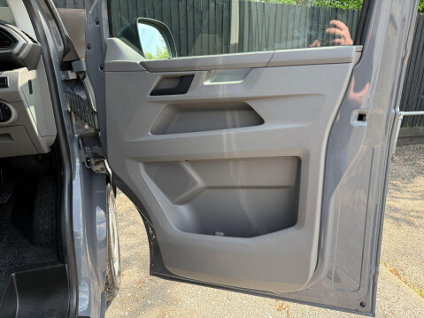 Volkswagen Transporter T28 TDI P/V STARTLINE 18