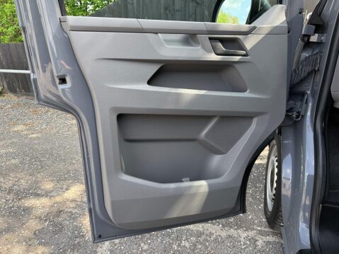 Volkswagen Transporter T28 TDI P/V STARTLINE 21