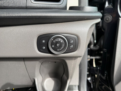 Ford Transit Custom 320 TREND P/V ECOBLUE 32