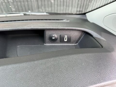 Ford Transit Custom 320 TREND P/V ECOBLUE 31