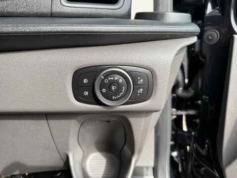 Ford Transit Custom 320 TREND P/V ECOBLUE 32