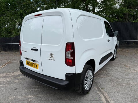 Peugeot Partner BLUEHDI PROFESSIONAL L1 10