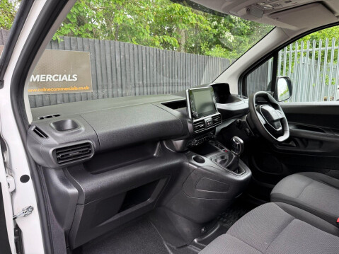 Peugeot Partner BLUEHDI PROFESSIONAL L1 19
