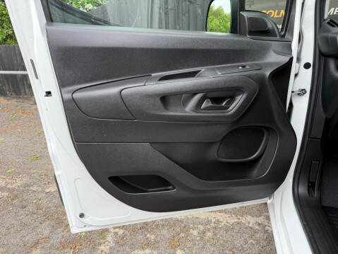 Peugeot Partner BLUEHDI PROFESSIONAL L1 21