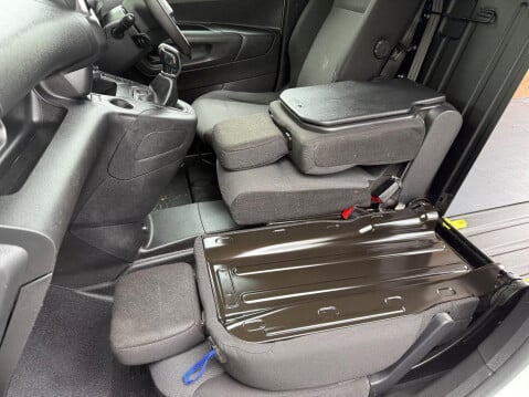Peugeot Partner BLUEHDI PROFESSIONAL L1 31