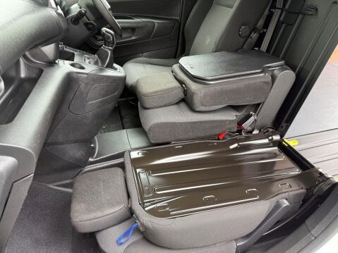 Peugeot Partner BLUEHDI PROFESSIONAL L1 31