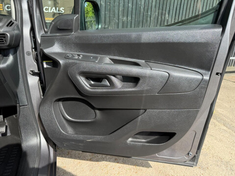 Citroen Berlingo 1000 DRIVER M BLUEHDI S/S 14