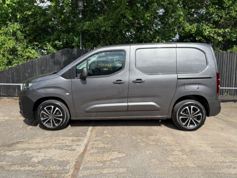 Citroen Berlingo 1000 DRIVER M BLUEHDI S/S 5