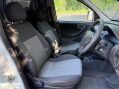Vauxhall Combo 2000 CDTI 10