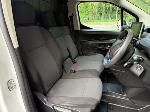Peugeot Partner BLUEHDI PROFESSIONAL L1 17
