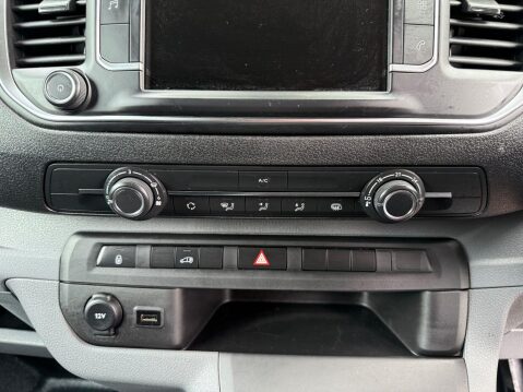 Vauxhall Vivaro L1H1 F2700 SPORTIVE S/S 27