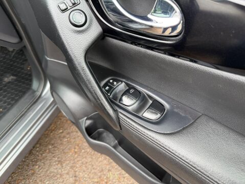 Nissan Qashqai DCI TEKNA 29