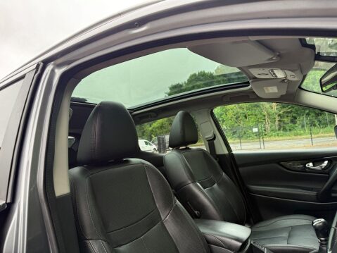 Nissan Qashqai DCI TEKNA 40