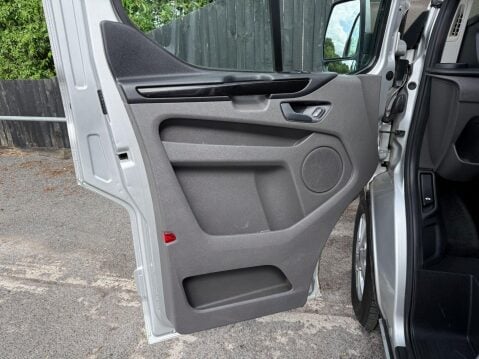 Ford Transit Custom 320 LIMITED DCIV L2 H1 26