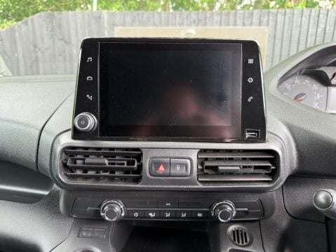 Peugeot Partner BLUEHDI PROFESSIONAL L2 23