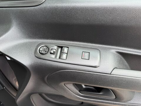 Peugeot Partner BLUEHDI PROFESSIONAL L2 27