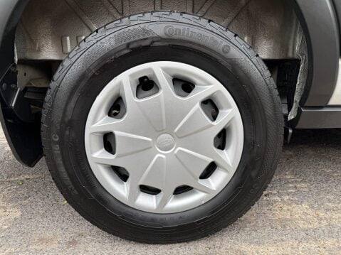 Ford Transit 350 TREND DCIV ECOBLUE 12