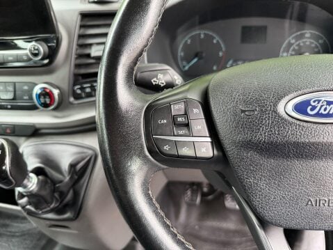 Ford Transit 350 TREND DCIV ECOBLUE 25
