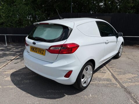 Ford Fiesta BASE TDCI 10