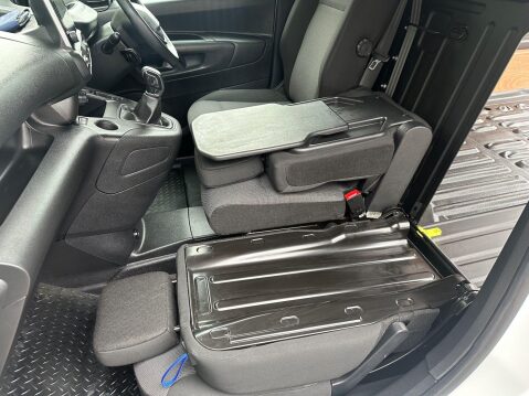 Peugeot Partner BLUEHDI PROFESSIONAL L1 30