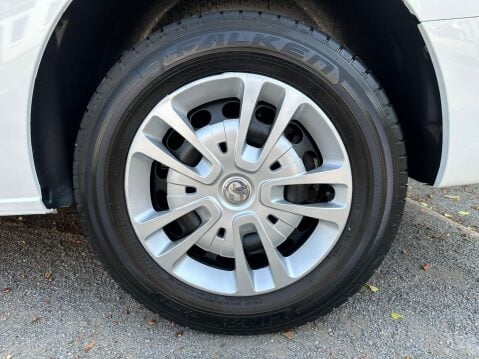 Vauxhall Vivaro L2H1 2900 SPORTIVE S/S 5