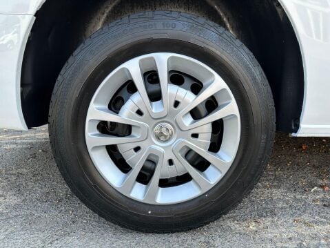Vauxhall Vivaro L2H1 2900 SPORTIVE S/S 7