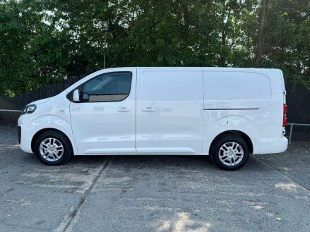 Vauxhall Vivaro L2H1 2900 SPORTIVE S/S