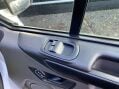 Ford Transit Custom 300 BASE P/V L1 H1 28